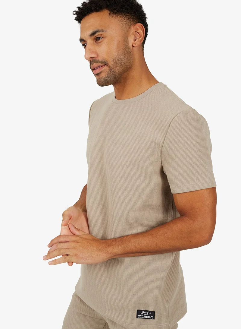 برايف سول تيشيرت واسع