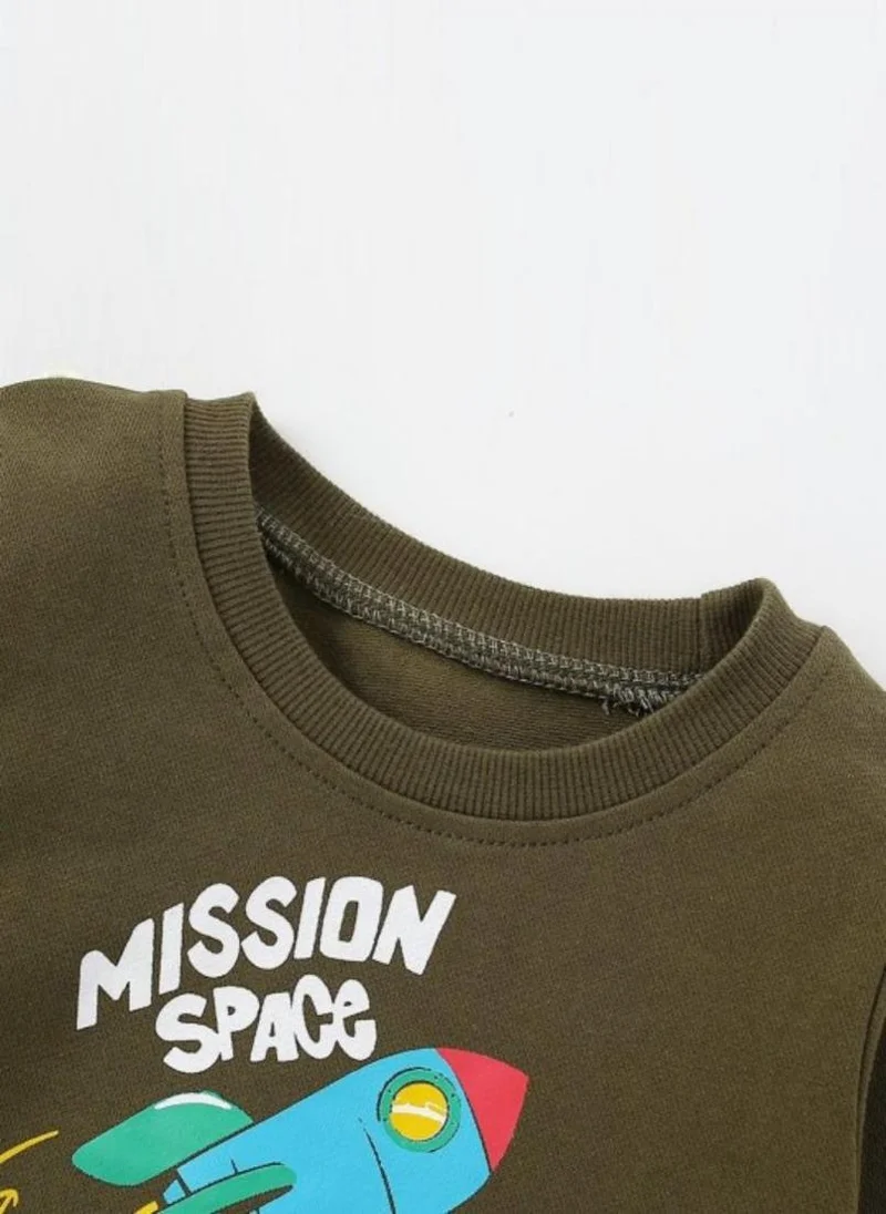 YUNIQEE Olive Green Graphic Printed Round Neck T-shirt