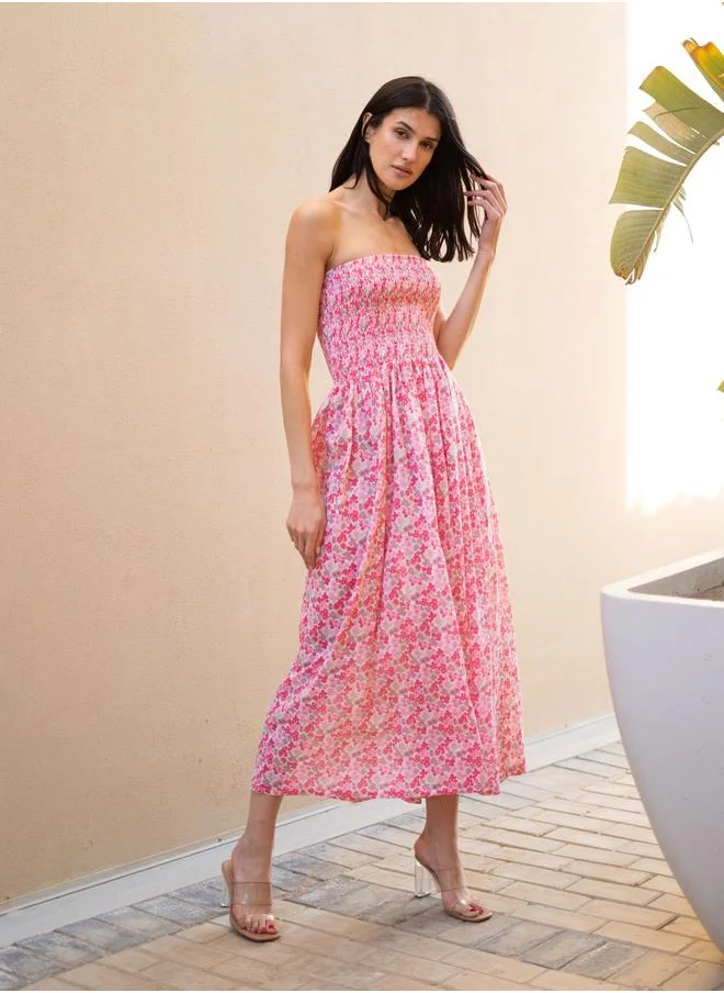 سانسكريتي هومز Sanskrutihomes Smocked Detail Bandeau Neck Printed Midi Dress