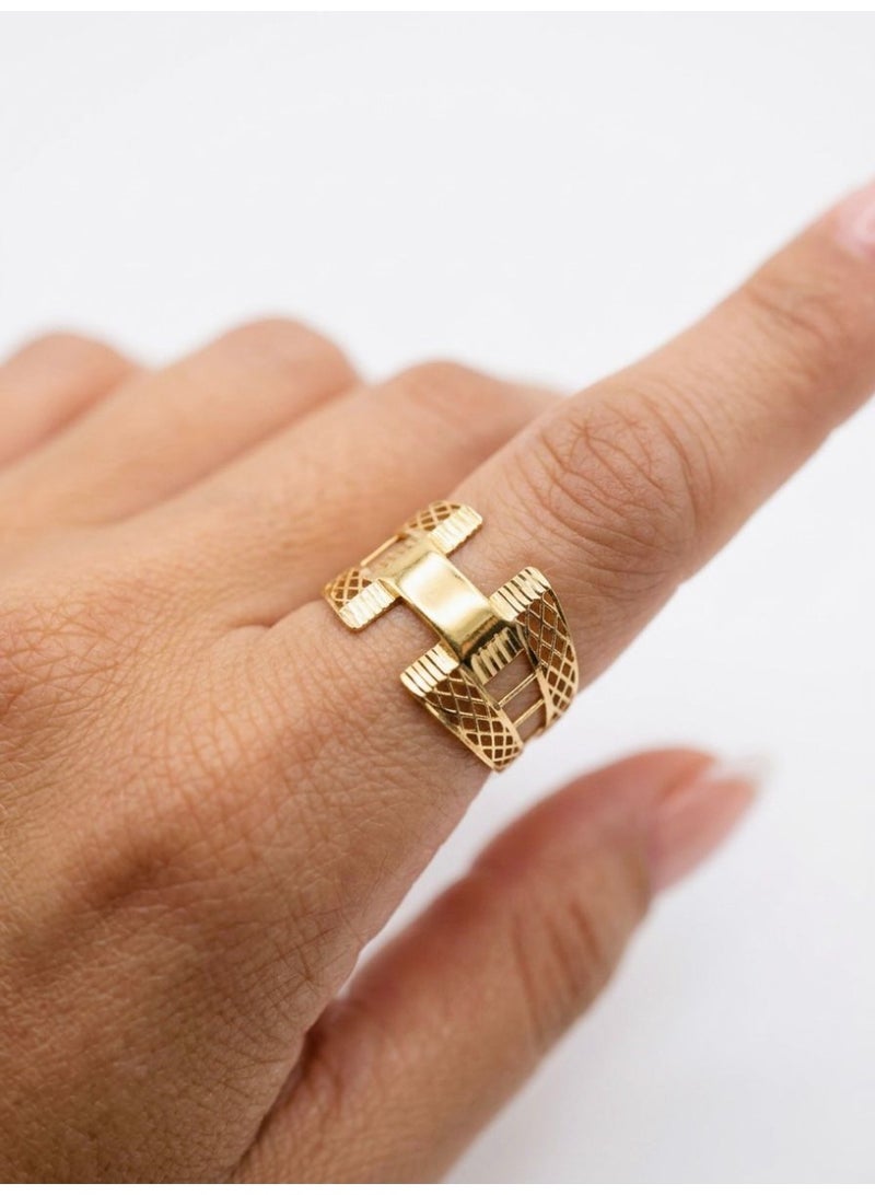 The Intermix Gems Gold Geometric Statement Ring 18K - Image 4
