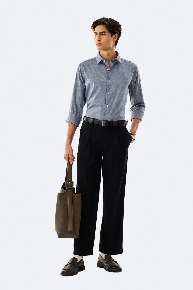 سنيتش قميص فاخر بنقوش مربعات دقيقة بقصة ضيقة