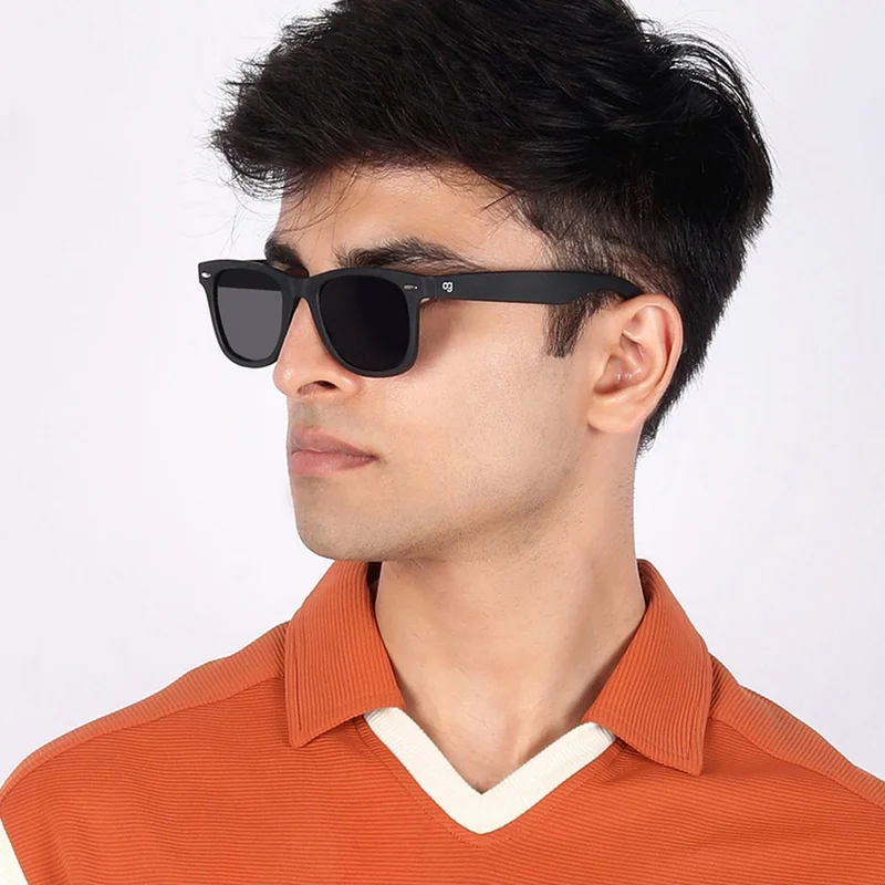 Woggles Black polarized wayfarer sunglasses