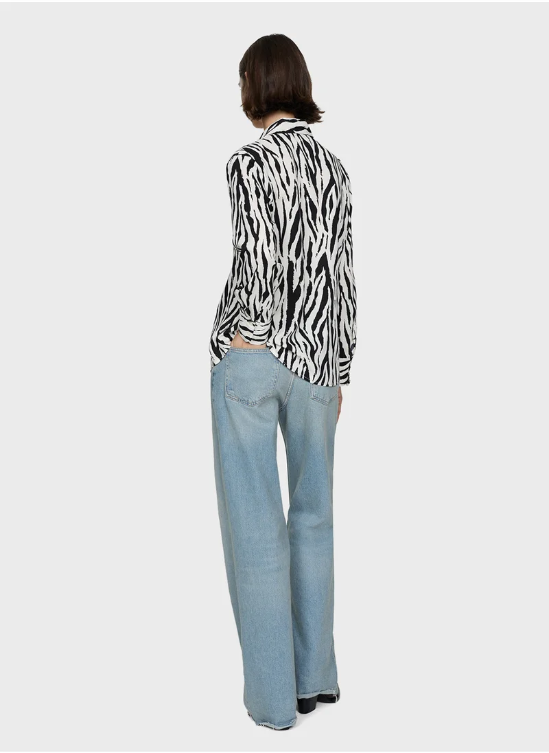 مانجو Basic Printed Button Down Shirt