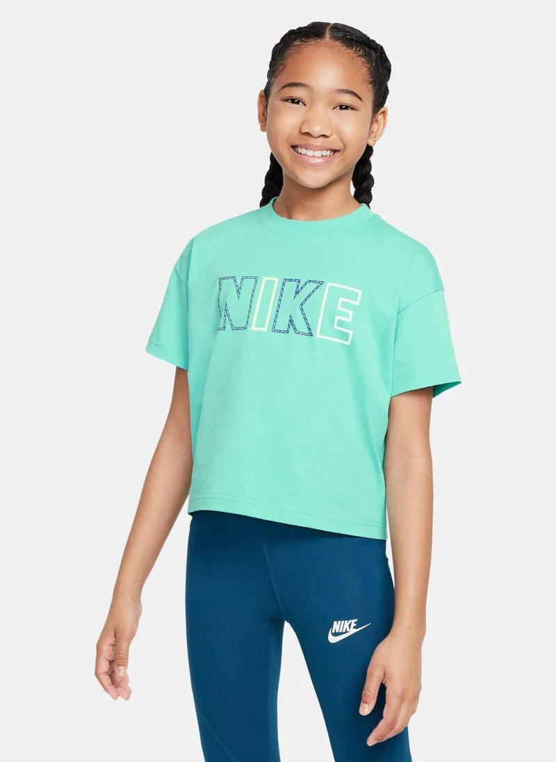 Nike Kids' Sportswear Essential T-Shirt (Older Kids)
