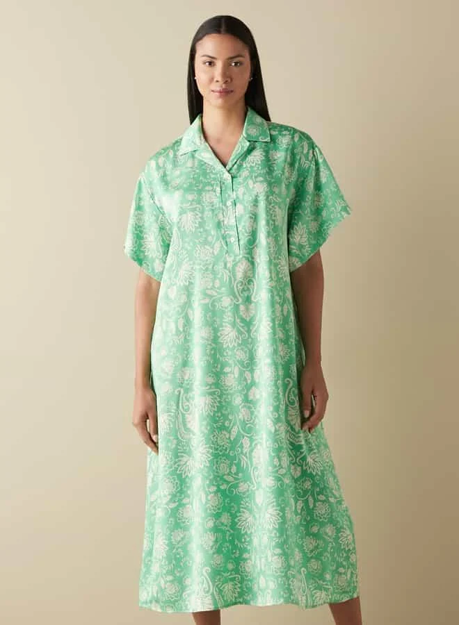 Splash FAV All-Over Print Collared Night Gown with Short Sleeves