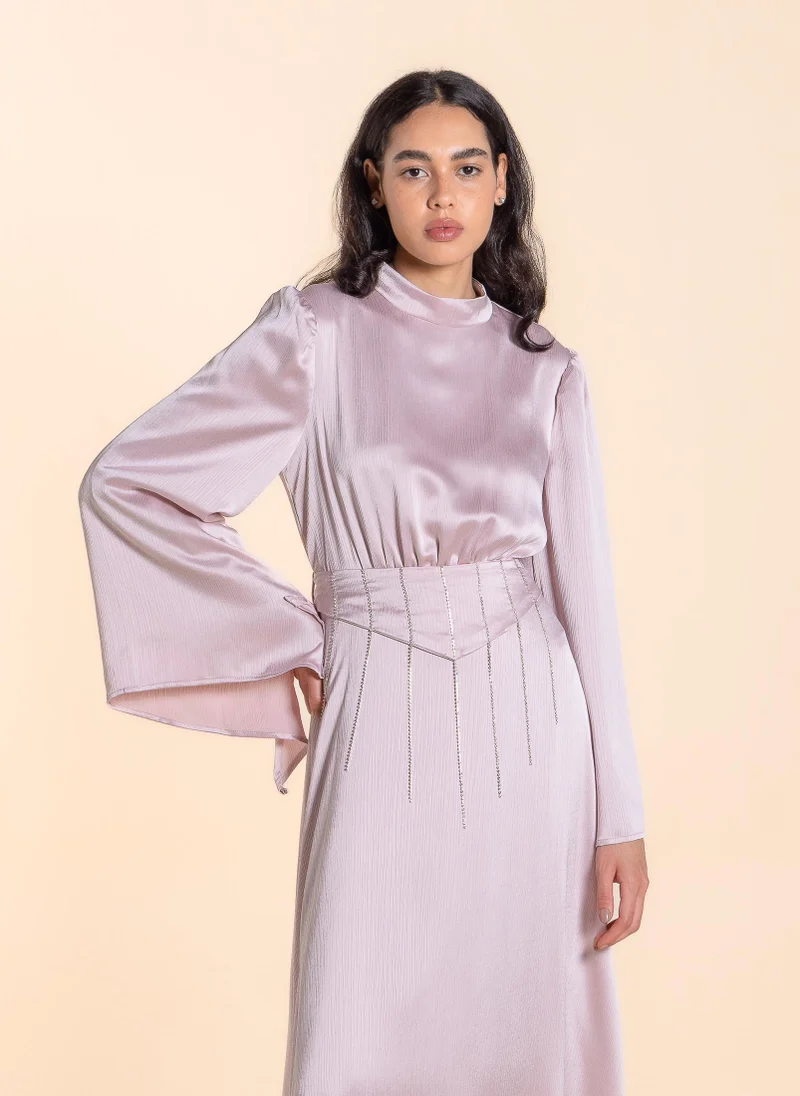 SHAPES DETAILED SATIN MAXI DRESS
