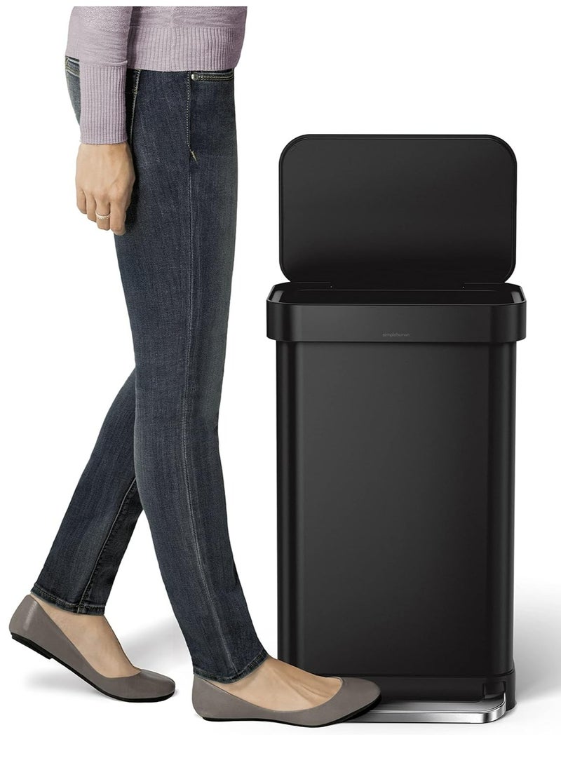 Simple Human سلة مهملات مستطيلة باللون الأسود غير اللامع مع جيب بطانة، 45 لترًا - Image 5