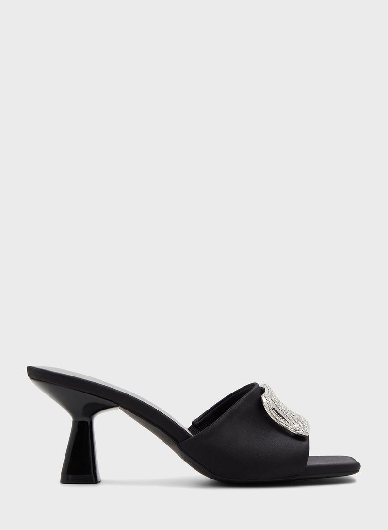 كول ات سبرنج صندل ماليا بكعب عالي من الساتان - Image 1