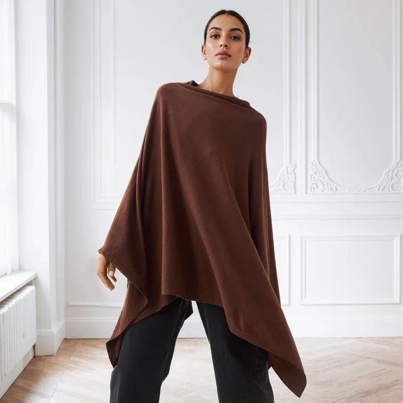 ايكونيك بلوزة كيب أيقونية بأكمام طويلة