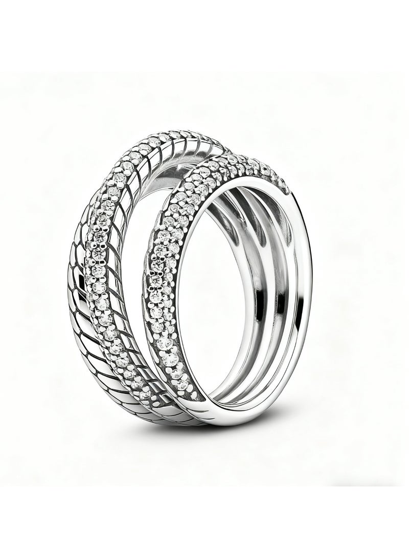 دورا خاتم بثلاث حلقات مرصوفة بالماس على شكل سلسلة عظمية - Image 1