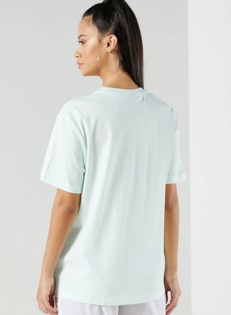 Nike NSW Essential T-Shirt