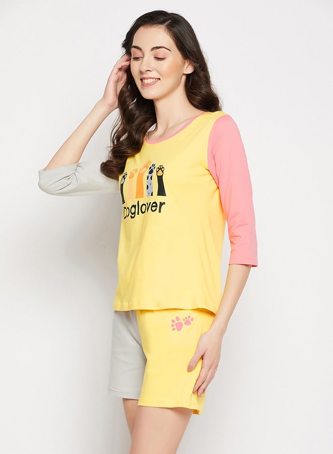 Clovia Graphic Print Colourblocked Top & Shorts Set in Yellow - 100% Cotton - Image 3