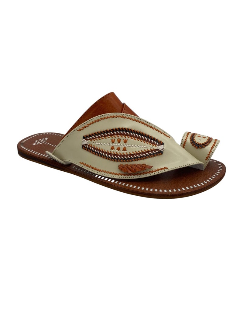 AL Fanoos Handcrafted heritage leather slippers  - Image 1