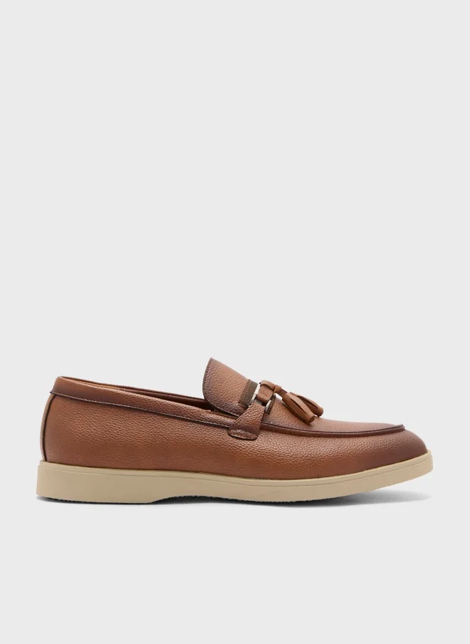 Robert Wood Tassel Detail Smart Casual Slip Ons