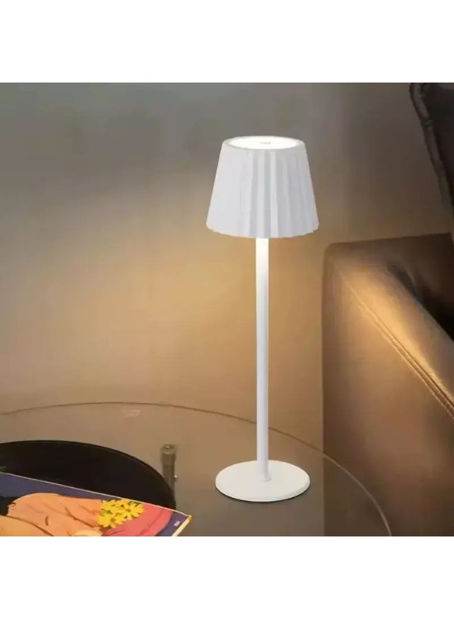 مصباح طاولة بجانب السرير، مصباح غرفة نوم LED مزود بكابل مفتاح USB، مصباح مكتب بجانب السرير - Image 1