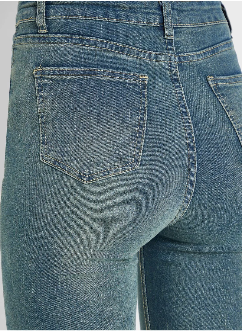 Ginger Contrast Hem Detail Mom Fit Jeans