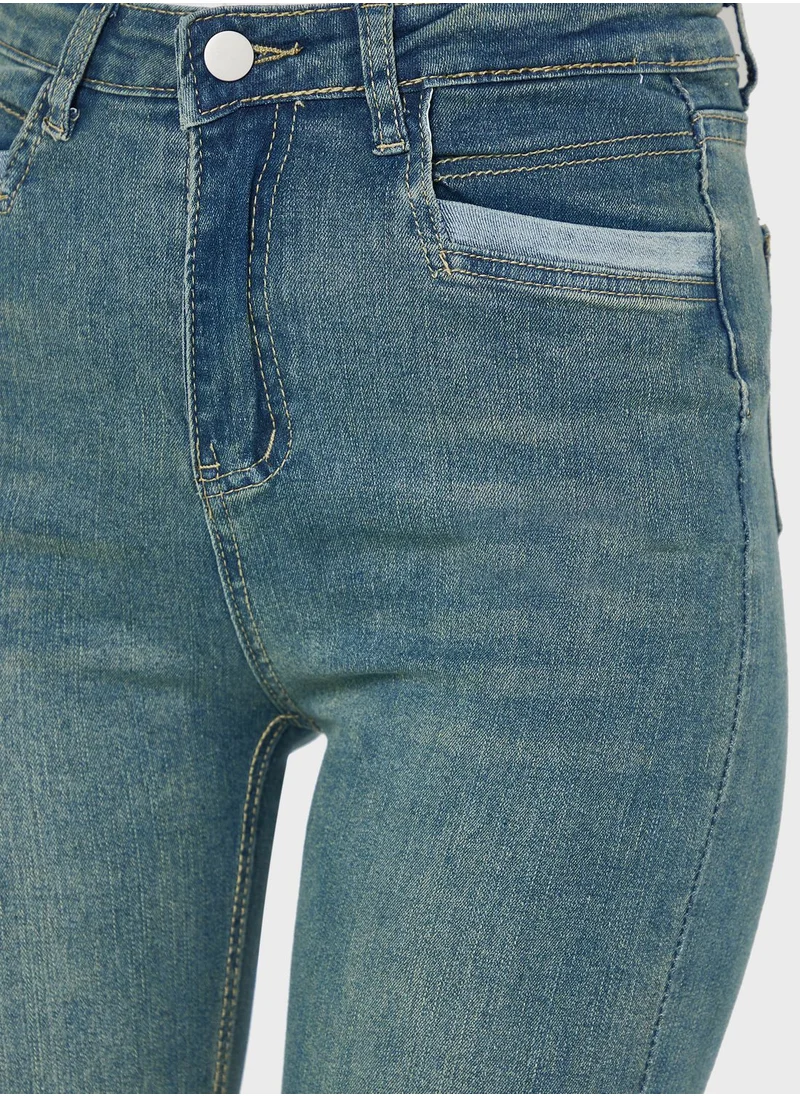 Ginger Contrast Hem Detail Mom Fit Jeans