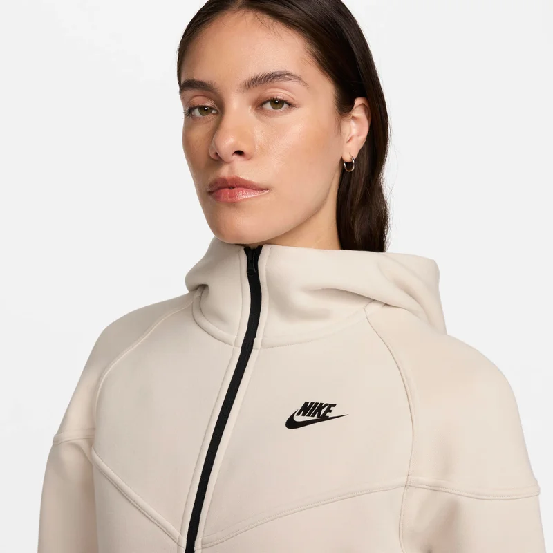 Nike Women's Sportswear Tech Fleece Windrunner Full-Zip Hoodie