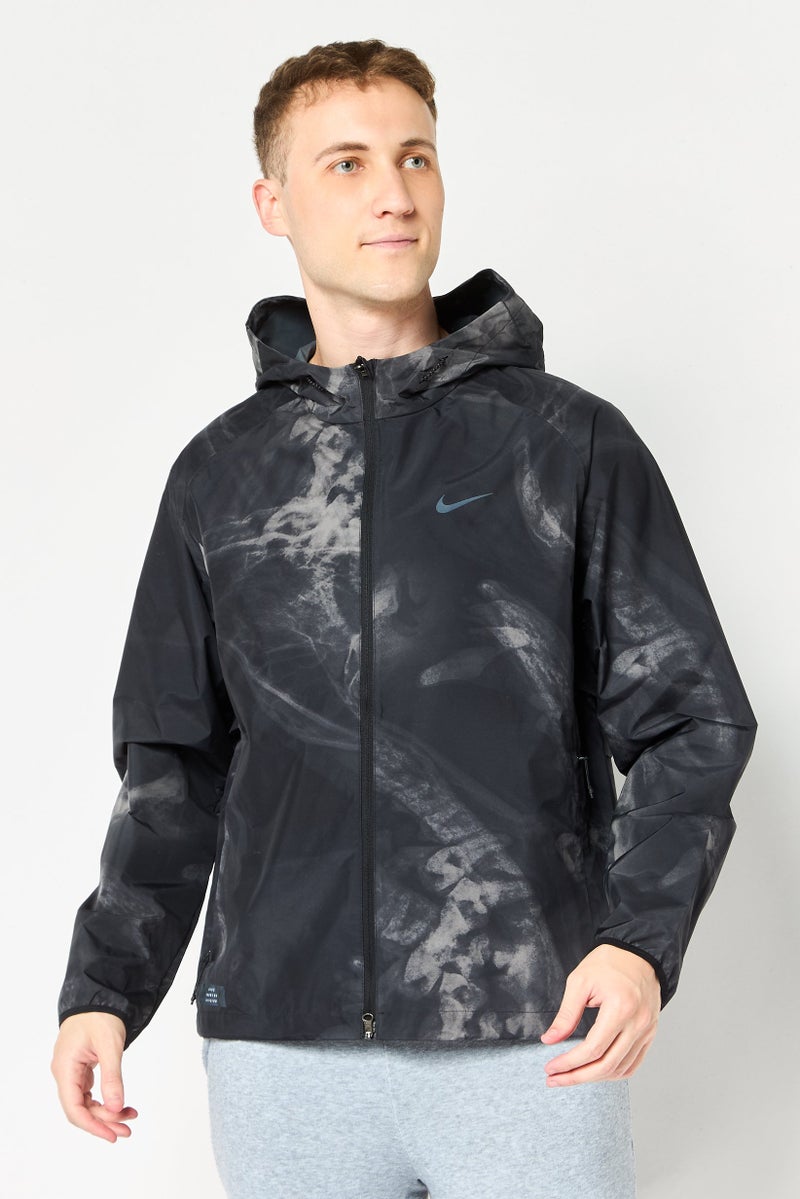 Nike Men Sportswear Fit Running Jacket, Multicolor - Image 1