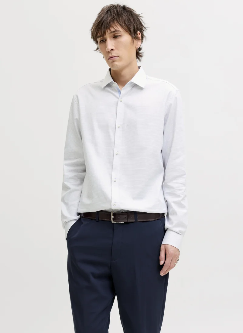 Essential Long Sleeve Shirt