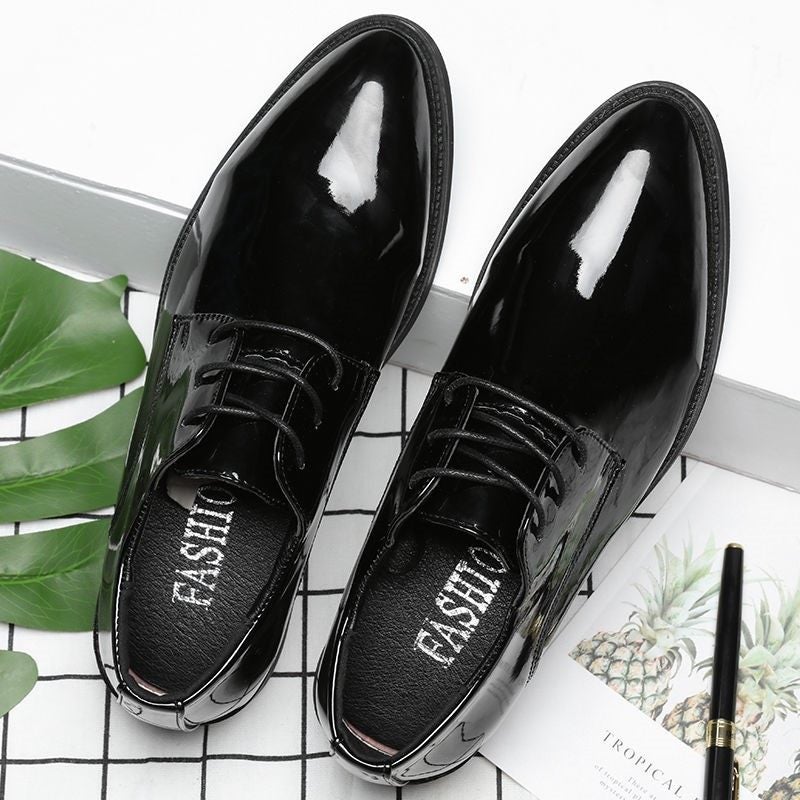 Soft Leather British Men''s Shoes with Inner Heightening Men''s Pointed Toe Black Business Formal Casual Leather Shoes Men''s Groom''s Wedding Shoes - Image 1