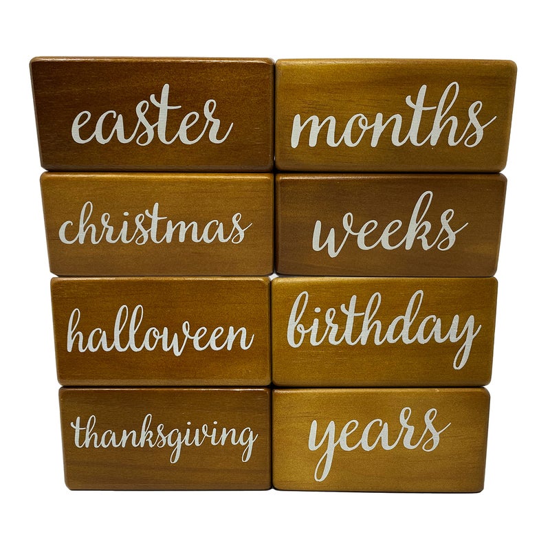Pondering Pine Baby Milestone Blocks - Natural Brown Stain Pine Wood with Weeks Months Years Grade and Holidays, Newborn Weekly Monthly First Year Picture Props, 6 Block Milestones Age Set with Bag - Image 4