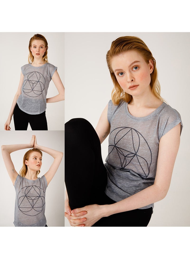 BiggYoga Yoga T-shirt for Women, Namaste Grey Top, Cotton Polyester Material, Made for Yoga, Short Sleeve - Image 4
