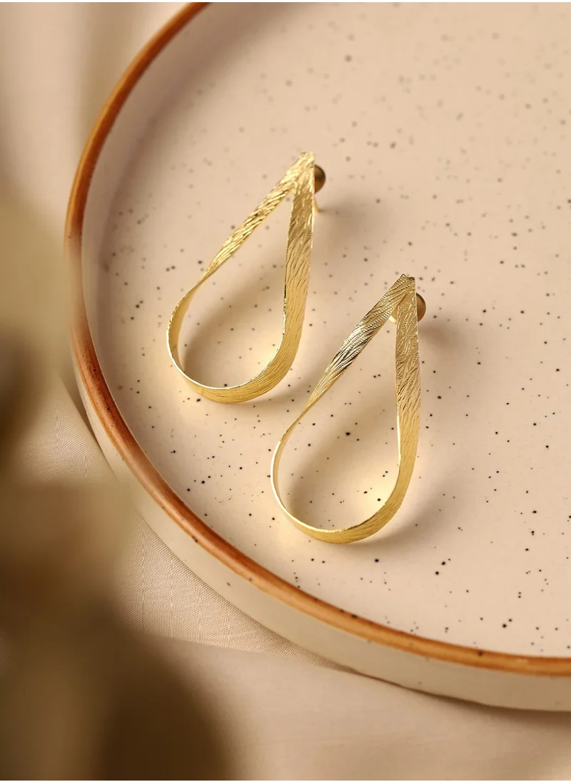 Priyaasi Teardrop Shaped Drop Earrings