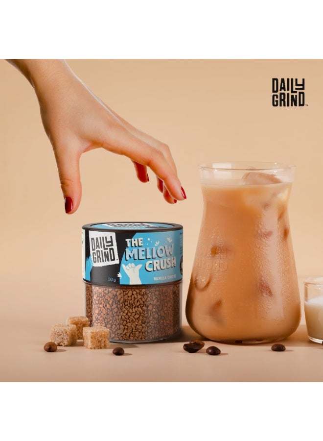 DAILYGRIND مسحوق قهوة فانيليا سريعة التحضير | حبوب أرابيكا 100٪ - مجففة بالتجميد | قهوة غنية بنكهة الفانيليا الفرنسية لتقديمها كهدية | قهوة ساخنة وباردة | The Mellow Crush 50 جرام (25 كوب) - Image 5