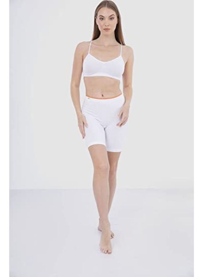 Carina Women's shorts in a cotton blend with a knee length and a mid rise waist - Image 2