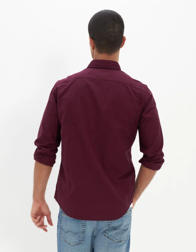 امريكان ايجل قميص أكسفورد ضيق ومرن بأزرار