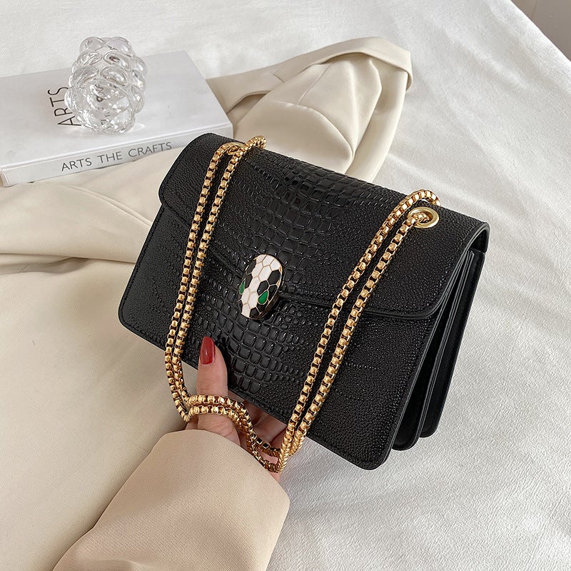 Crocodile Pattern Women'S Bag Trendy Fashionable Shoulder Bag Western Style Crossbody Small Bag Underarm Bag Fashionable Chain Small Square Bag - Image 2