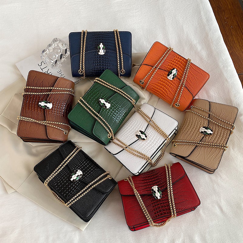 Crocodile Pattern Women'S Bag Trendy Fashionable Shoulder Bag Western Style Crossbody Small Bag Underarm Bag Fashionable Chain Small Square Bag - Image 5