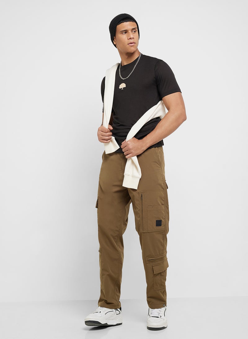 سفنتي فايف تيشيرت بطباعة جرافيك - Image 4