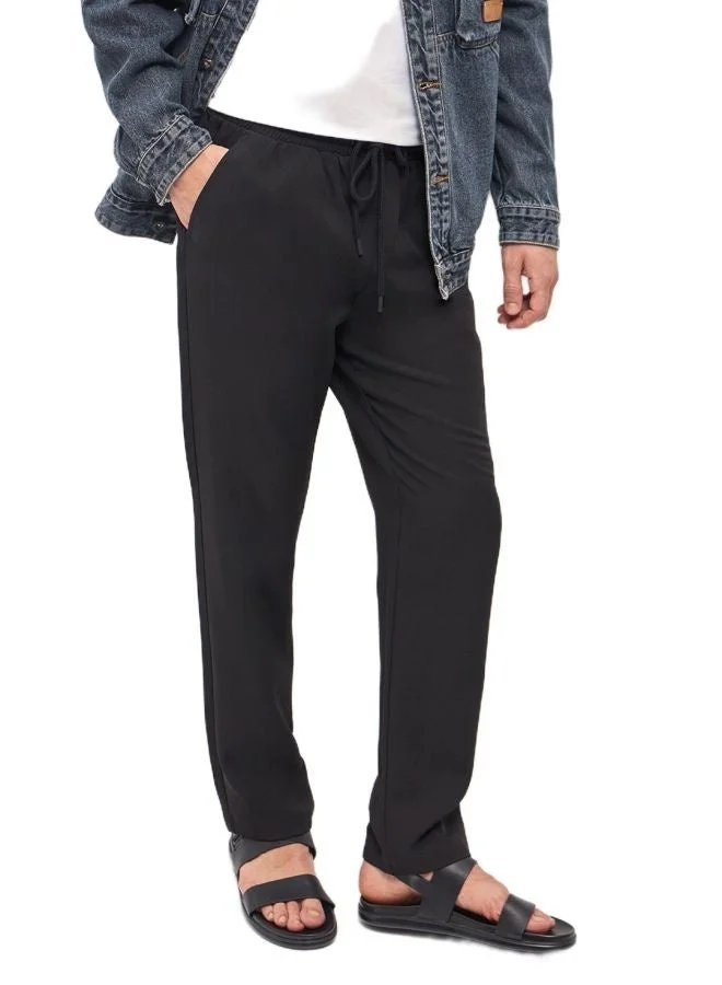THE BEAR HOUSE  Men's Black Classic Korean-Inspired Elastic Waist Casual Trouser Versatile Office and Travel Pants Comfortable Fit for Everyday Use Easy to Style Bottomwear for Work Weekend and Outings for Men | Best Price UAE