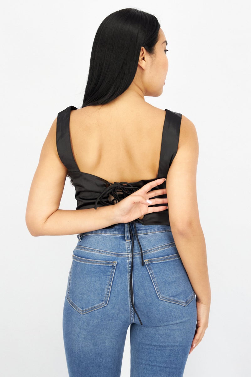 AMYLYNN Women Queen Anne Neck Sleeveless Plain Cut Out Top, Black - Image 3