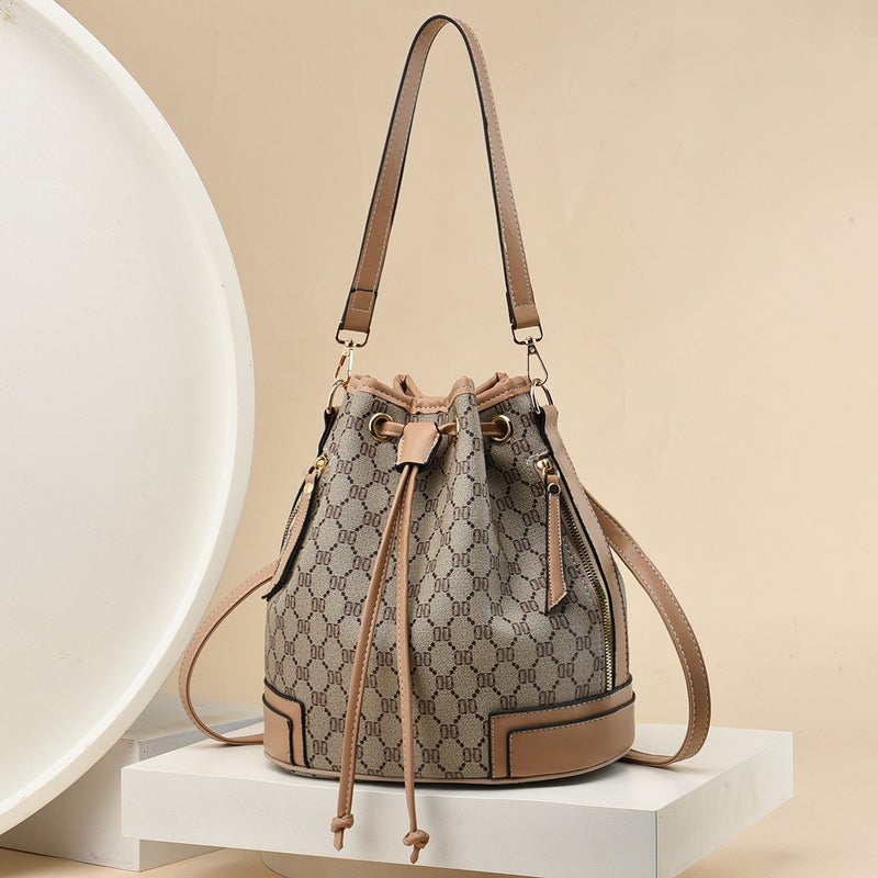 2025 New Product Girl Bucket Bag Fashionable Casual Shoulder Ready-Made Crossbody Versatile And Simple - Image 4