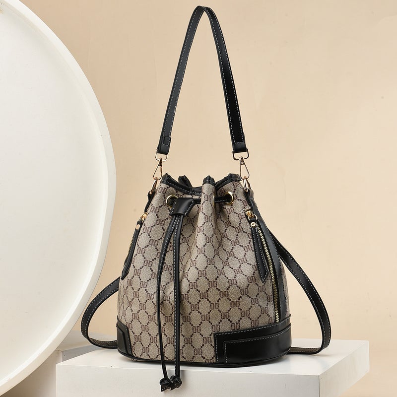 2025 New Product Girl Bucket Bag Fashionable Casual Shoulder Ready-Made Crossbody Versatile And Simple - Image 1