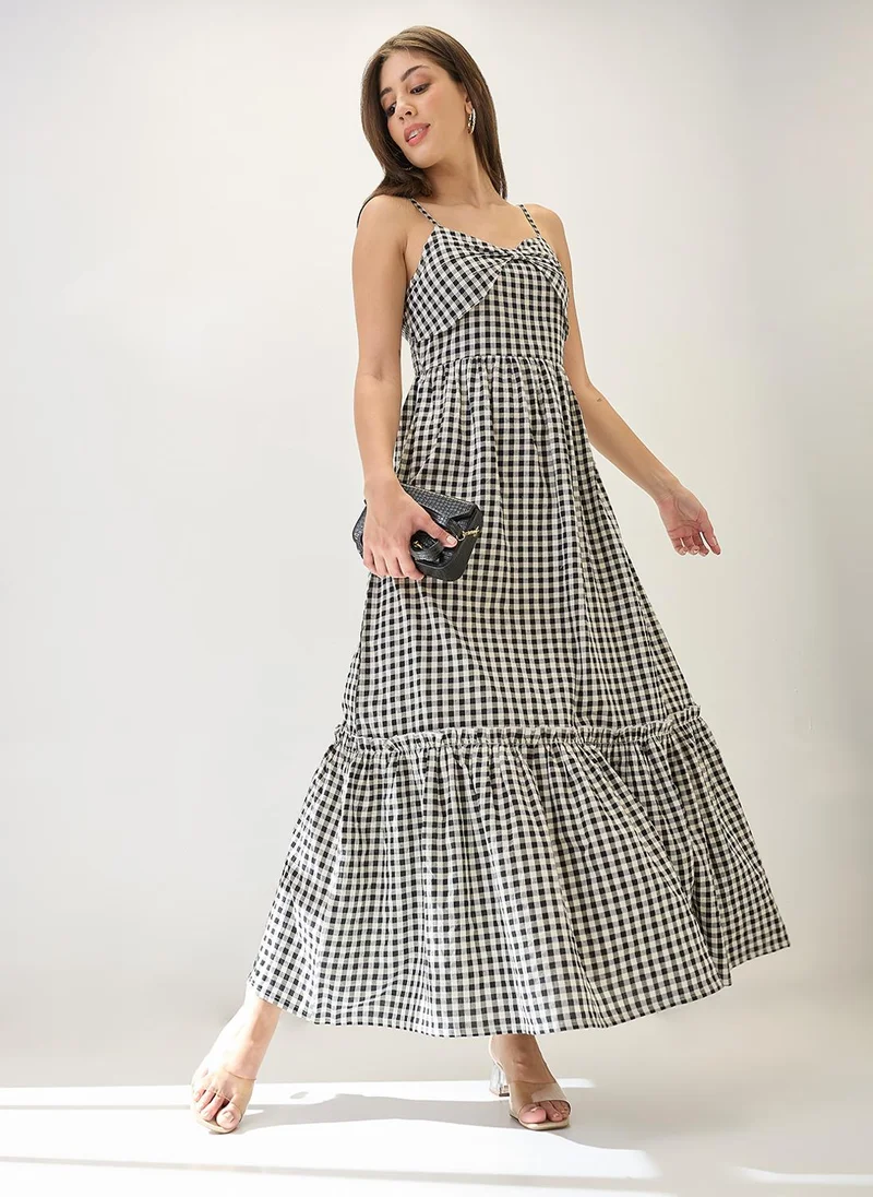 globus Globus Women Checkered Strappy Sleeves Sweetheart Neck Bow Detail Tiered Fit & Flare Maxi Dress