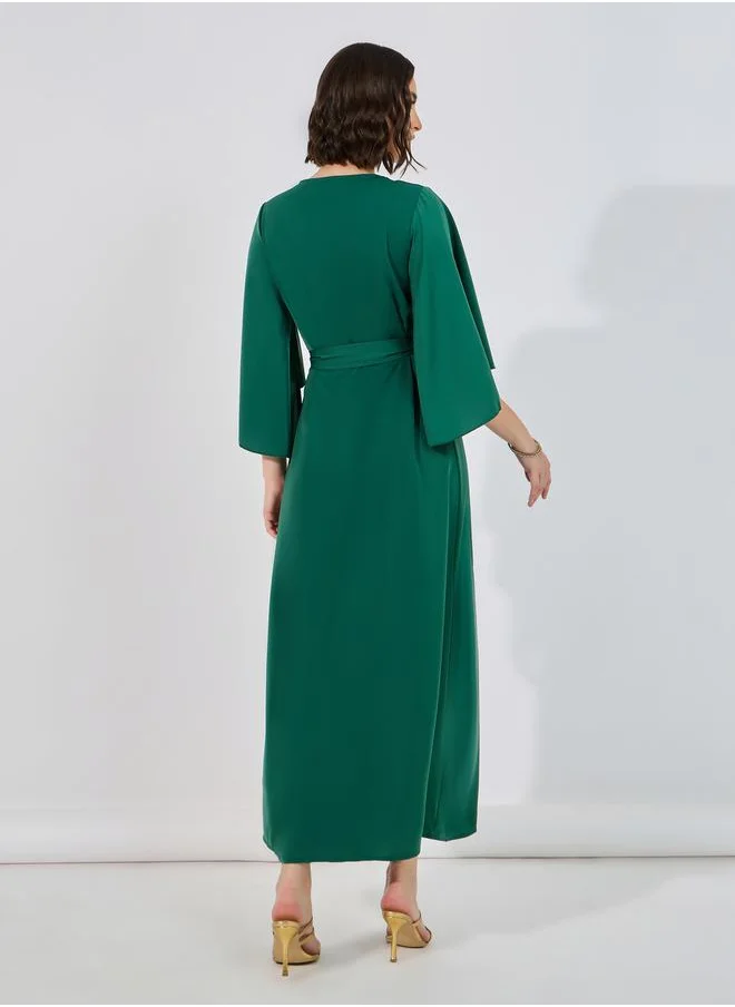Styli Cape Sleeve Jalabiya with Lace Trim