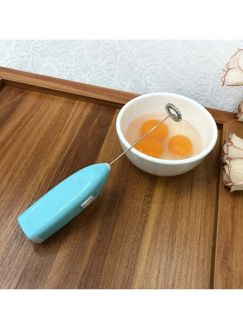 AROAQ خلاط قهوة كهربائي صغير، خلاط قهوة كهربائي مدمج، عصا خفق حليب محمولة متينة، خفاقة كهربائية خفيفة الوزن وقابلة للحمل لتحريك القهوة والحليب وعصائر الفاكهة، (قطعة واحدة، أبيض) - Image 2