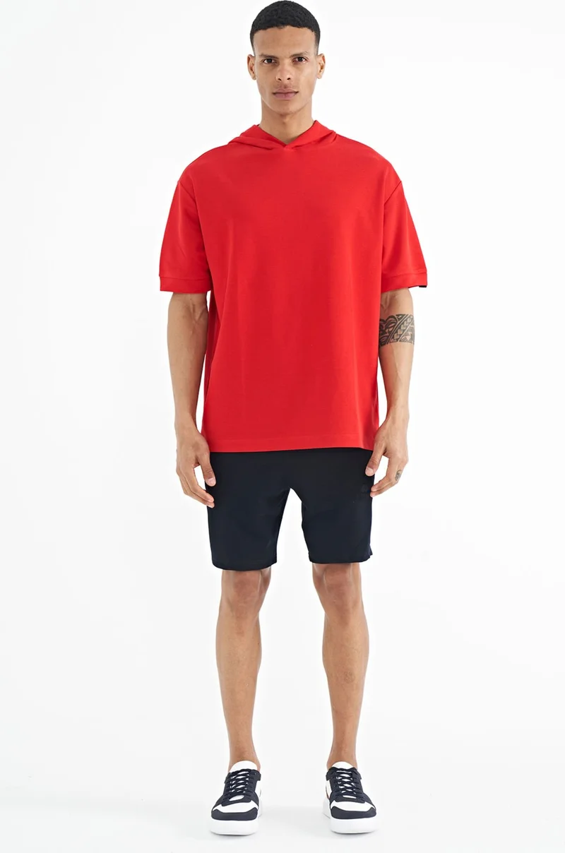 تومي لايف Red Hooded Sleeve Label Detail Oversize Men's T-Shirt - 88179