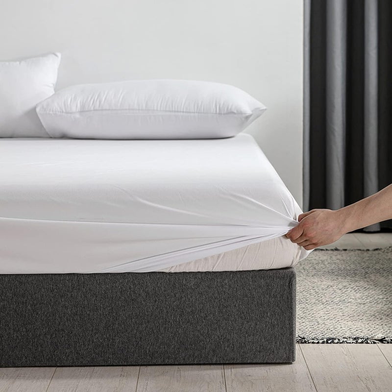 Good Nite Fitted Sheet 120 x 200 cm, White Polyester Flat Sheet 30 cm, Extra Deep Pocket Sheet Fitted Sheet Soft and Breathable Machine Washable - Image 3