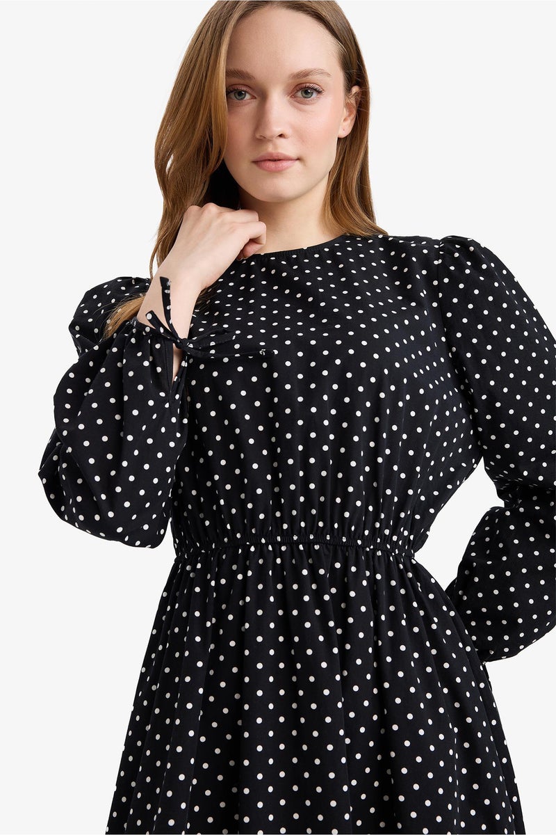 ديفاكتو فستان بوبلين كم طويل بطبعة - Image 4