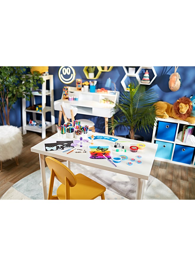 Crayola مجموعة الرسم الأقل فوضى، 5 أنشطة رسم، ألوان قابلة للغسل، ألوان مقاومة للتسرب، تشمل 46 قطعة - Image 2