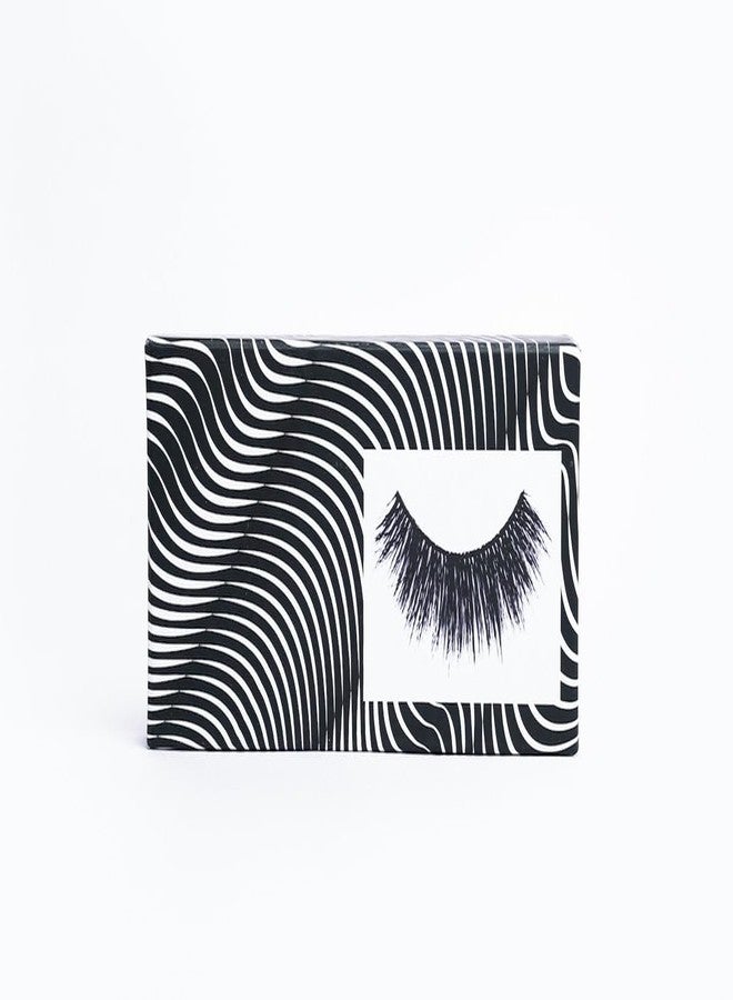 D Beauty Lashes in Aurora - Fluffy, Voluminous & Long-Lasting Lashes for a Mesmerizing Look | Perfect for Every Occasion | Lightweight & Reusable - Image 2