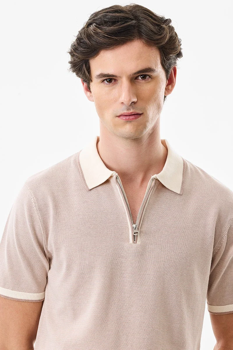 سنيتش Beige Solid Half Sleeve Slim Fit T-Shirt