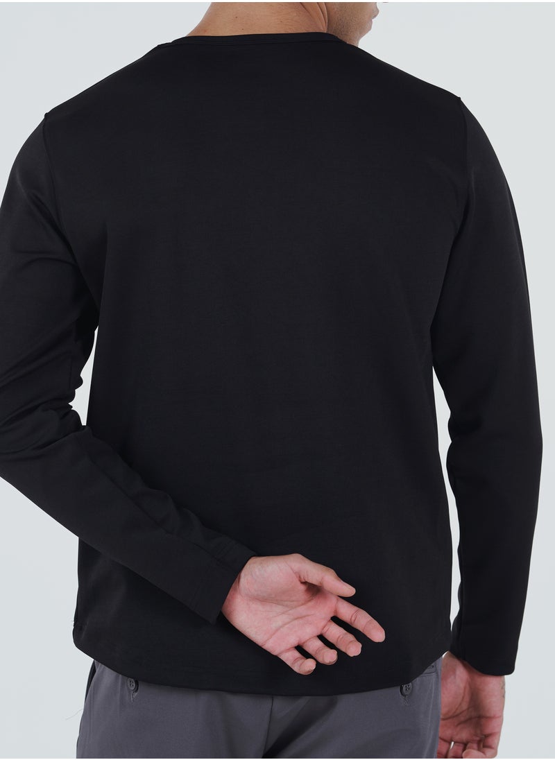 GENRLS Men's Classic Curve Hem T-shirt Black  - Image 5