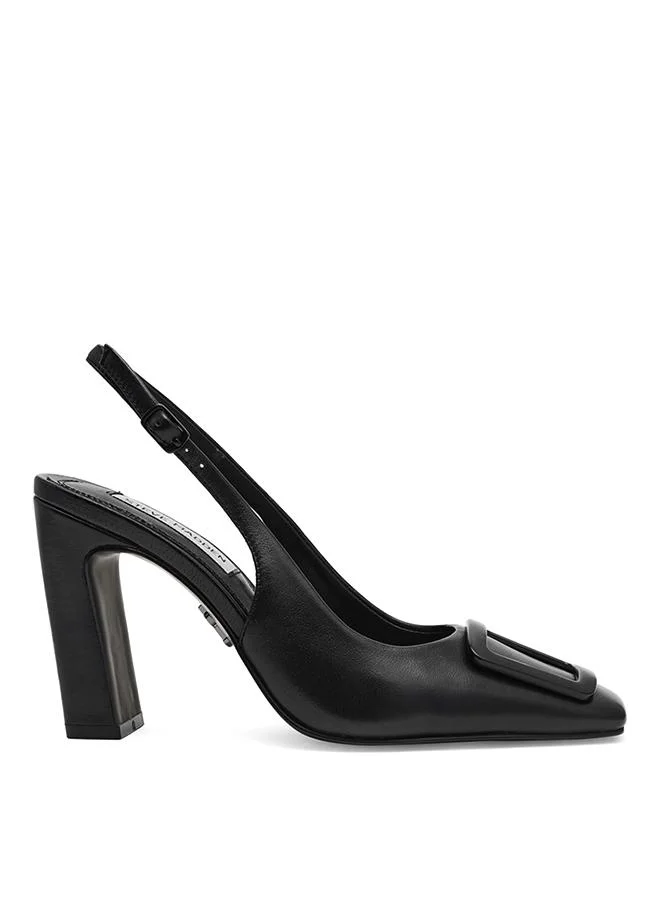 Parisian Women's Black Flat Sandals