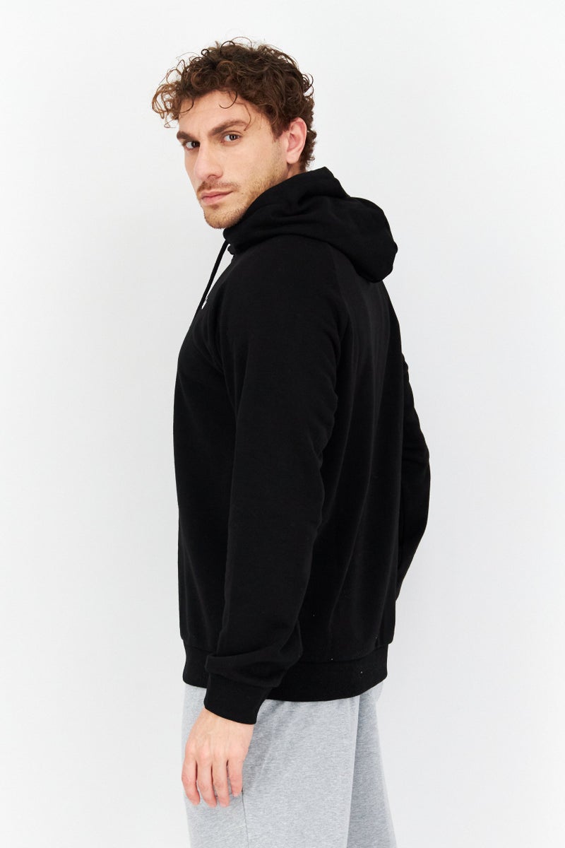 FILA هودي رياضي للرجال بشعار العلامة التجارية، أسود - Image 4